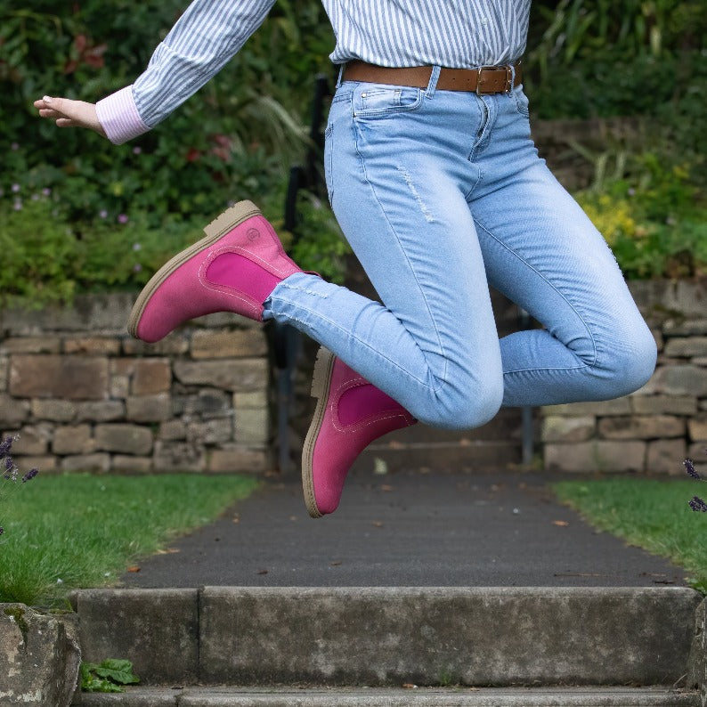 Toddy Short Boot in Raspberry