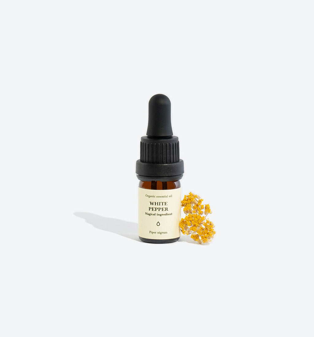 Natural Organic Black Pepper Essential Oils - Aromatherapy & Magical Blends by Smells Like Spells at www.brixbailey.com