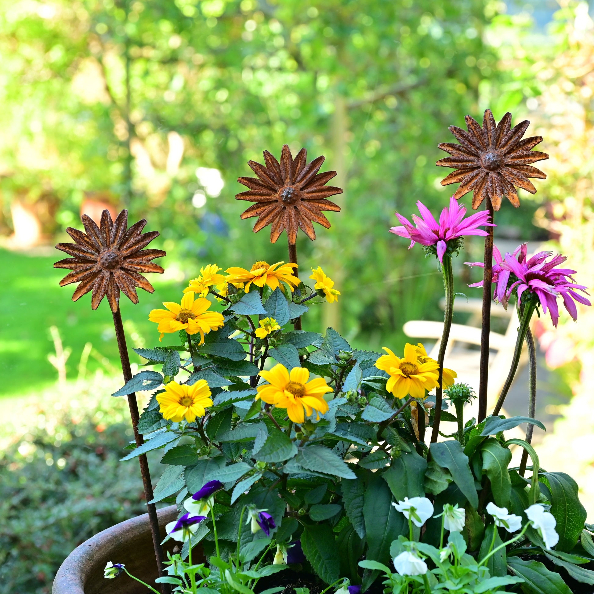 Metal Flower Garden Sculptures