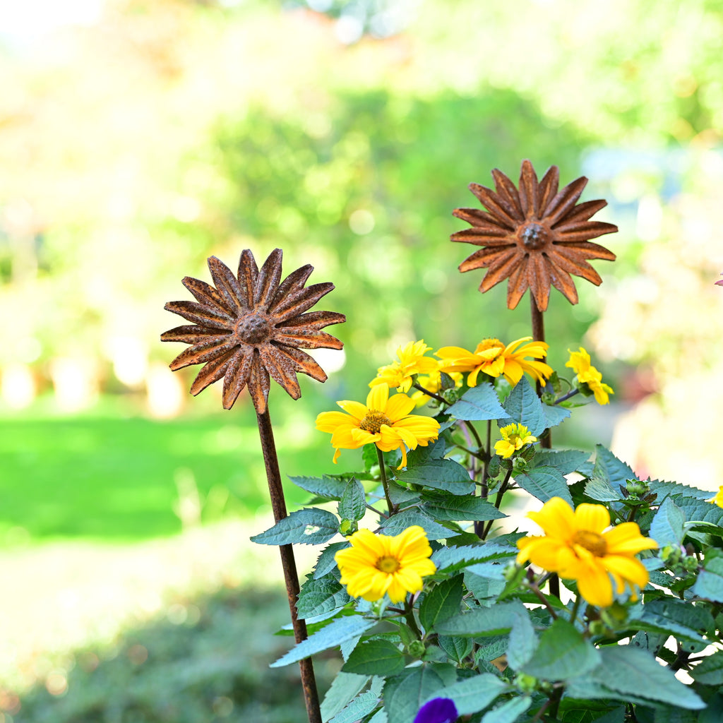 Metal Flower Garden Sculptures