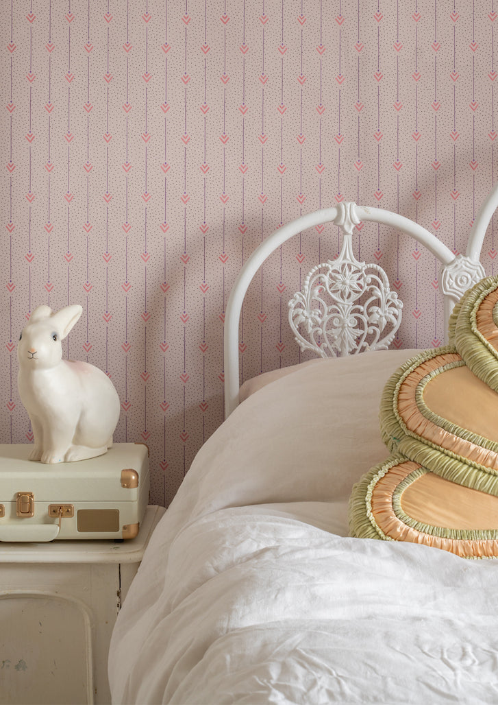 Arrows of Love Wallpaper in Cupid