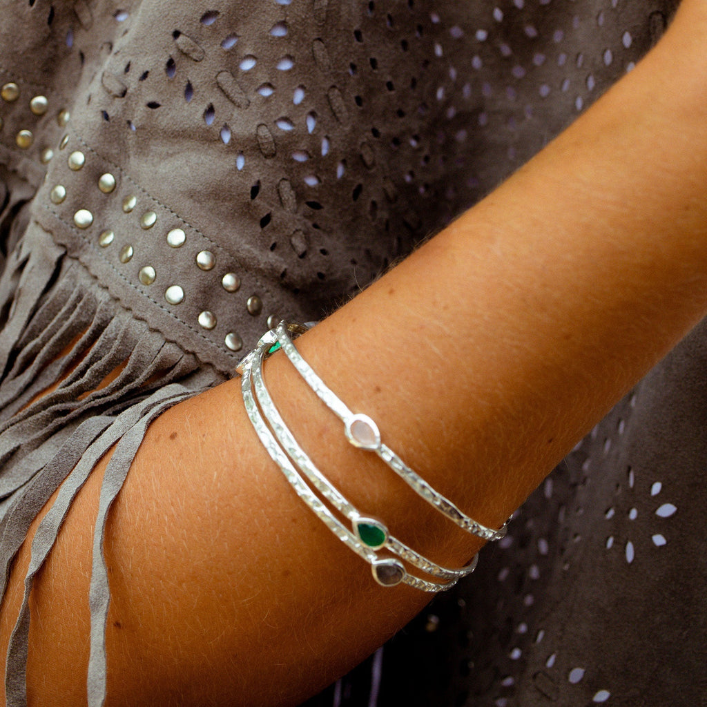 Three Stone Green Onyx Stacking Bangle in Silver