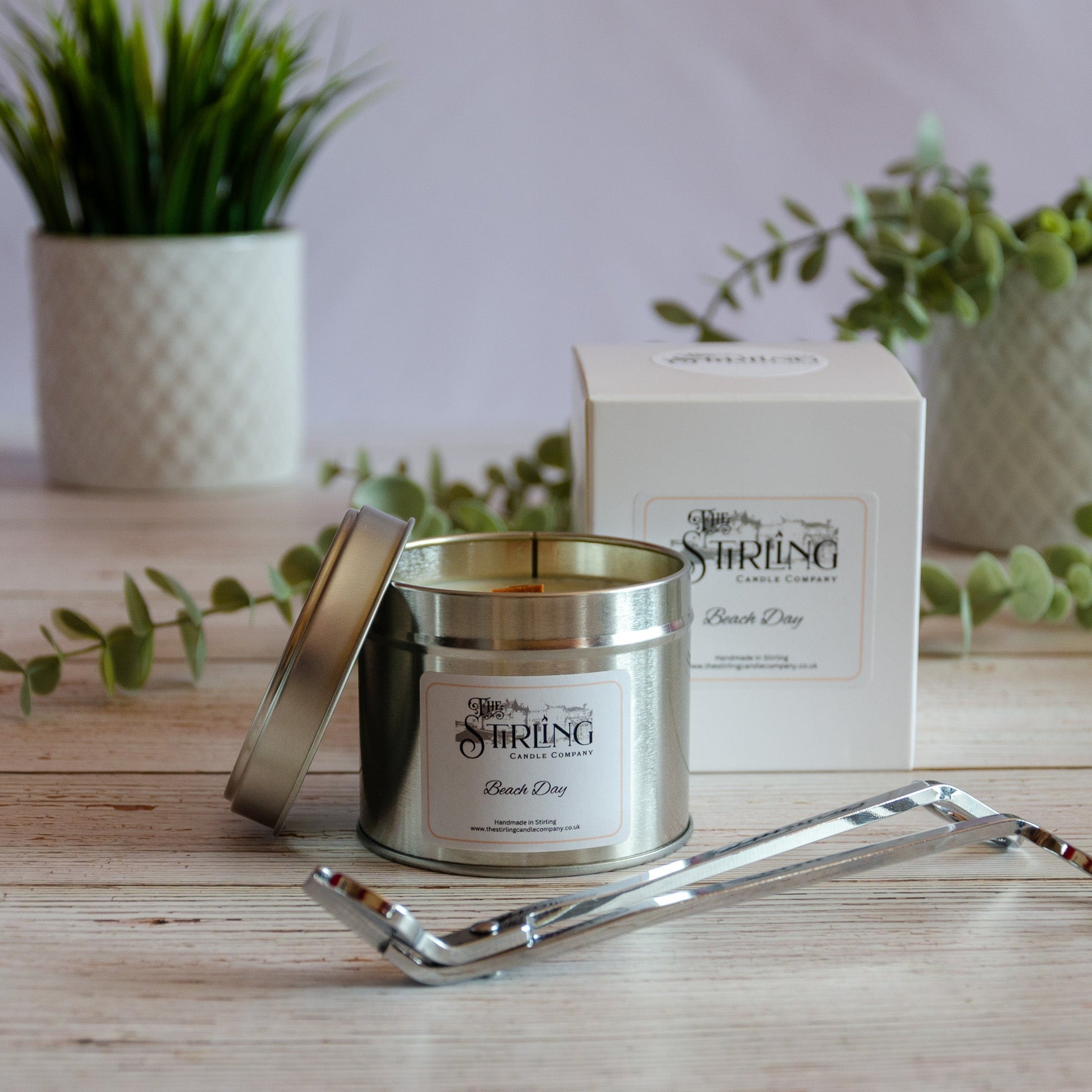 Beach Day Travel Tin Candle with Wooden Wick