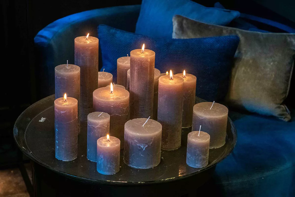 Luxury Rustic Candle in Light Grey