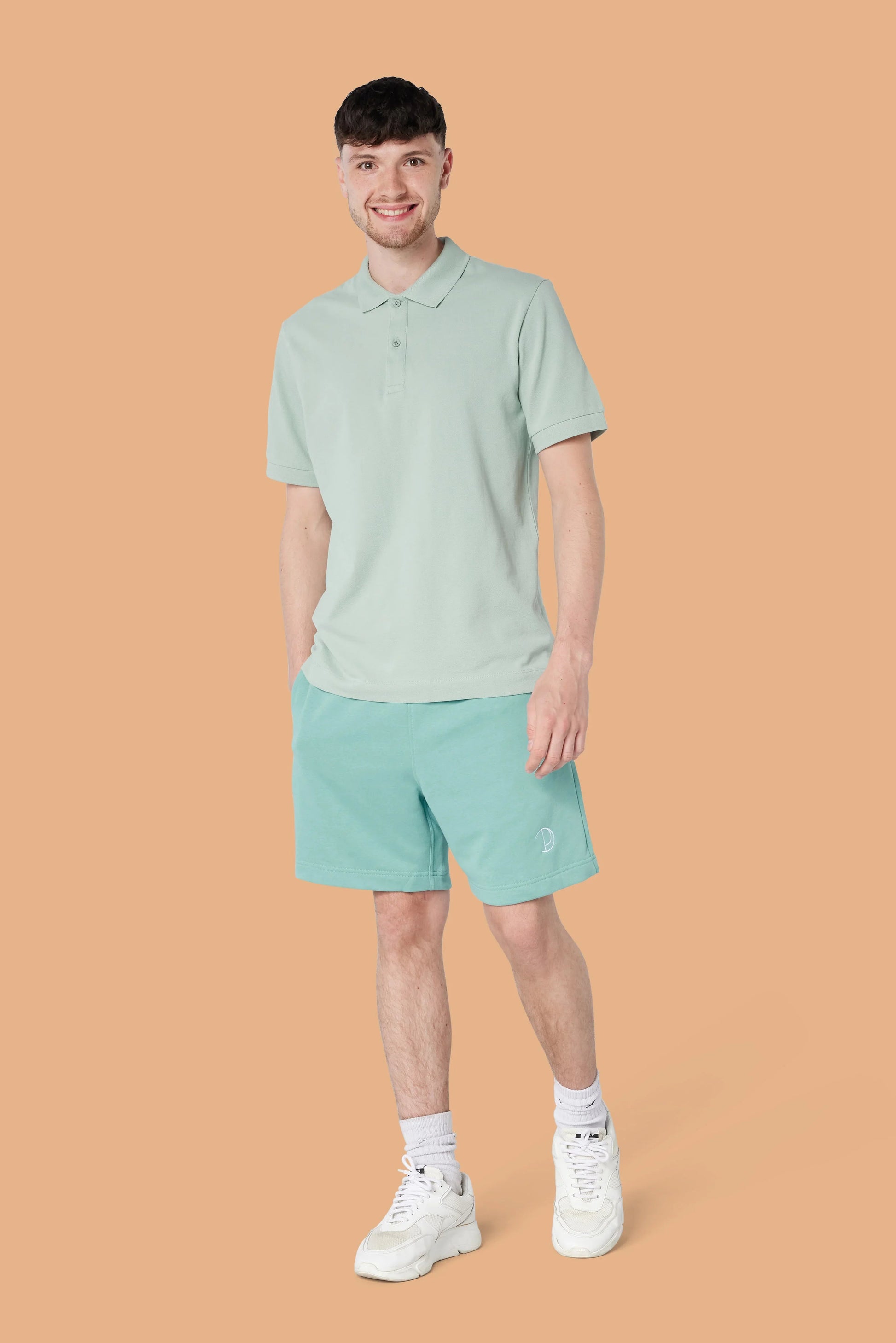 Embroidered P Shorts in Green