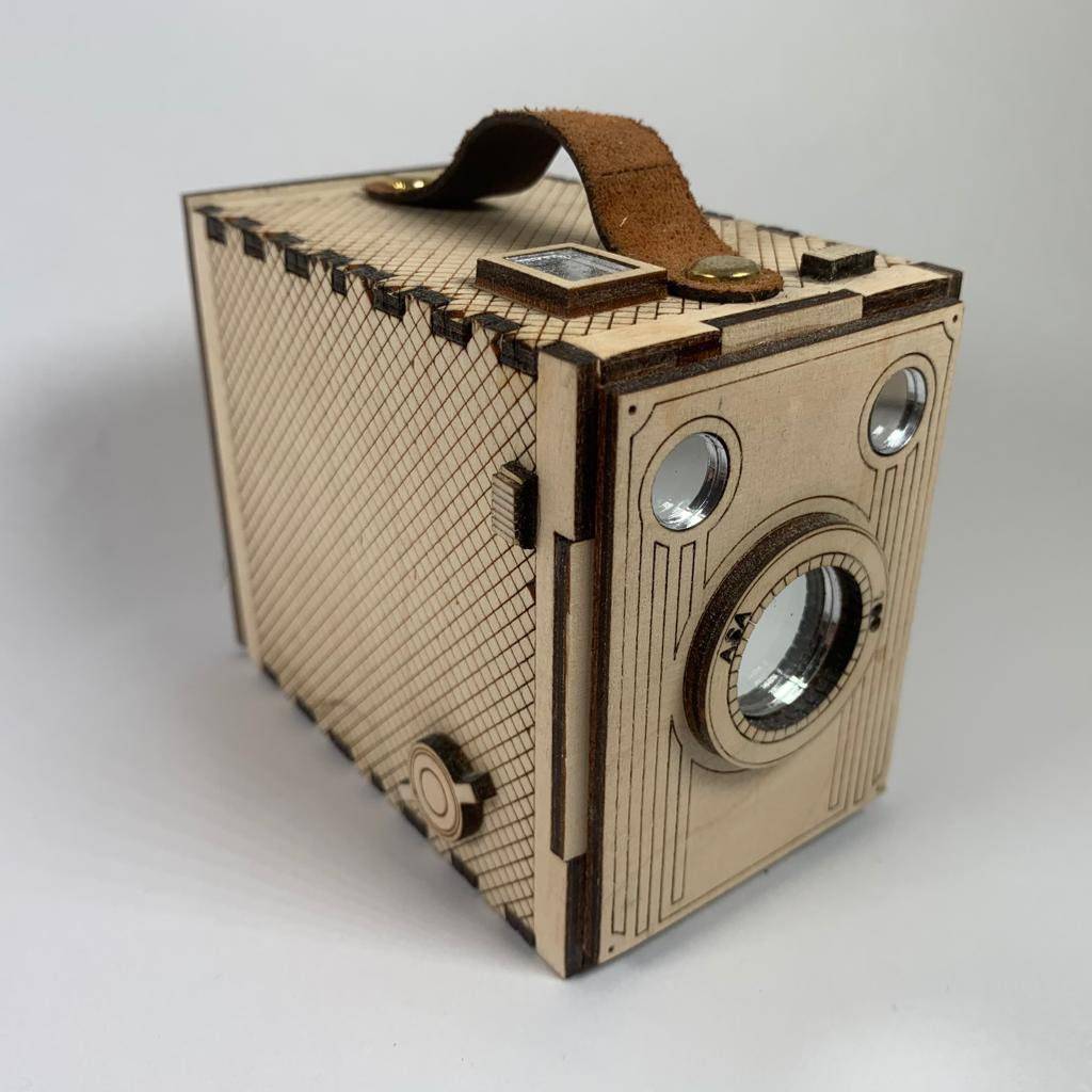 Brownie Camera Flatpack Model Kit