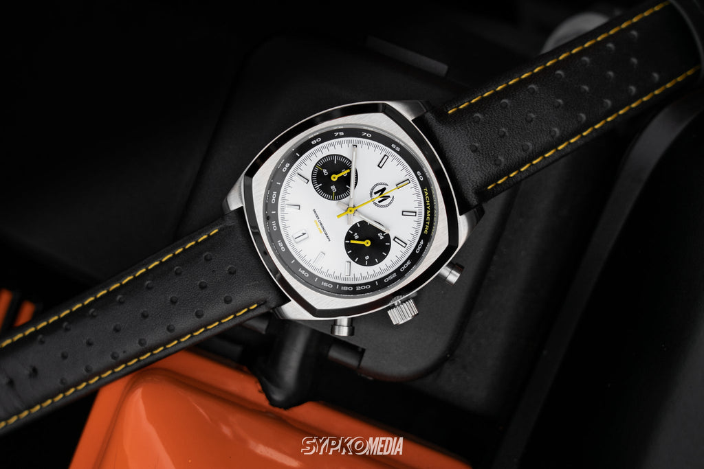 Driver Chronograph MkII Panda Dial Mecha-Quartz Racing Watch