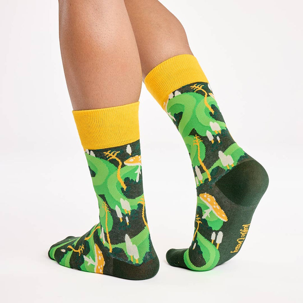 Hiss terical Jungle Socks