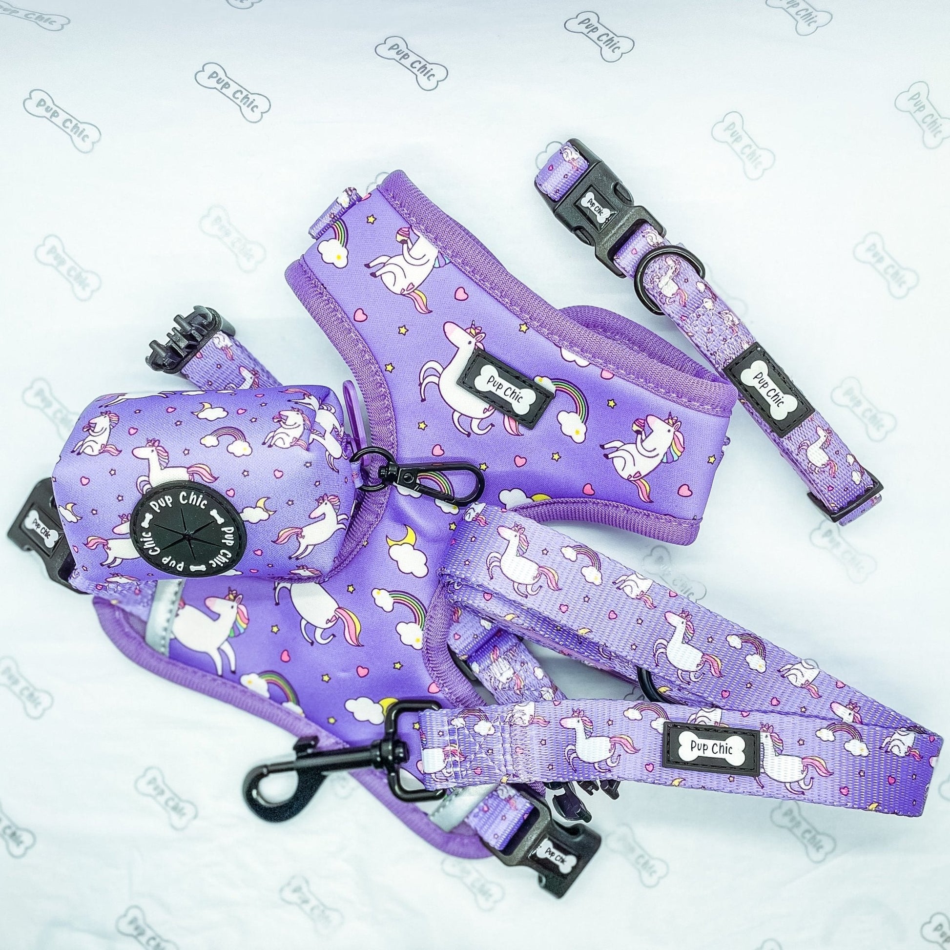 Daydreams and Unicorns Poo Bag Holder