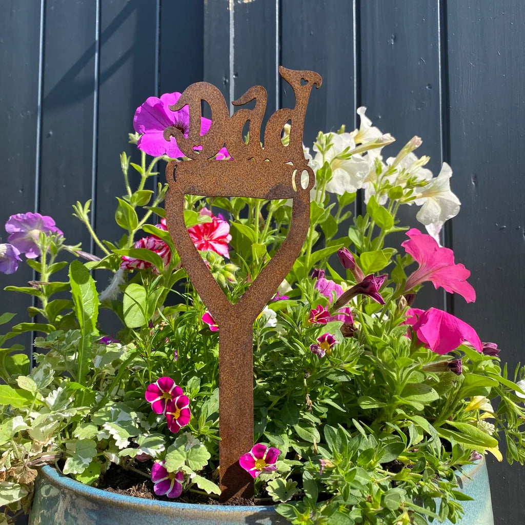 Rusty Metal Dad Spade Garden Decoration