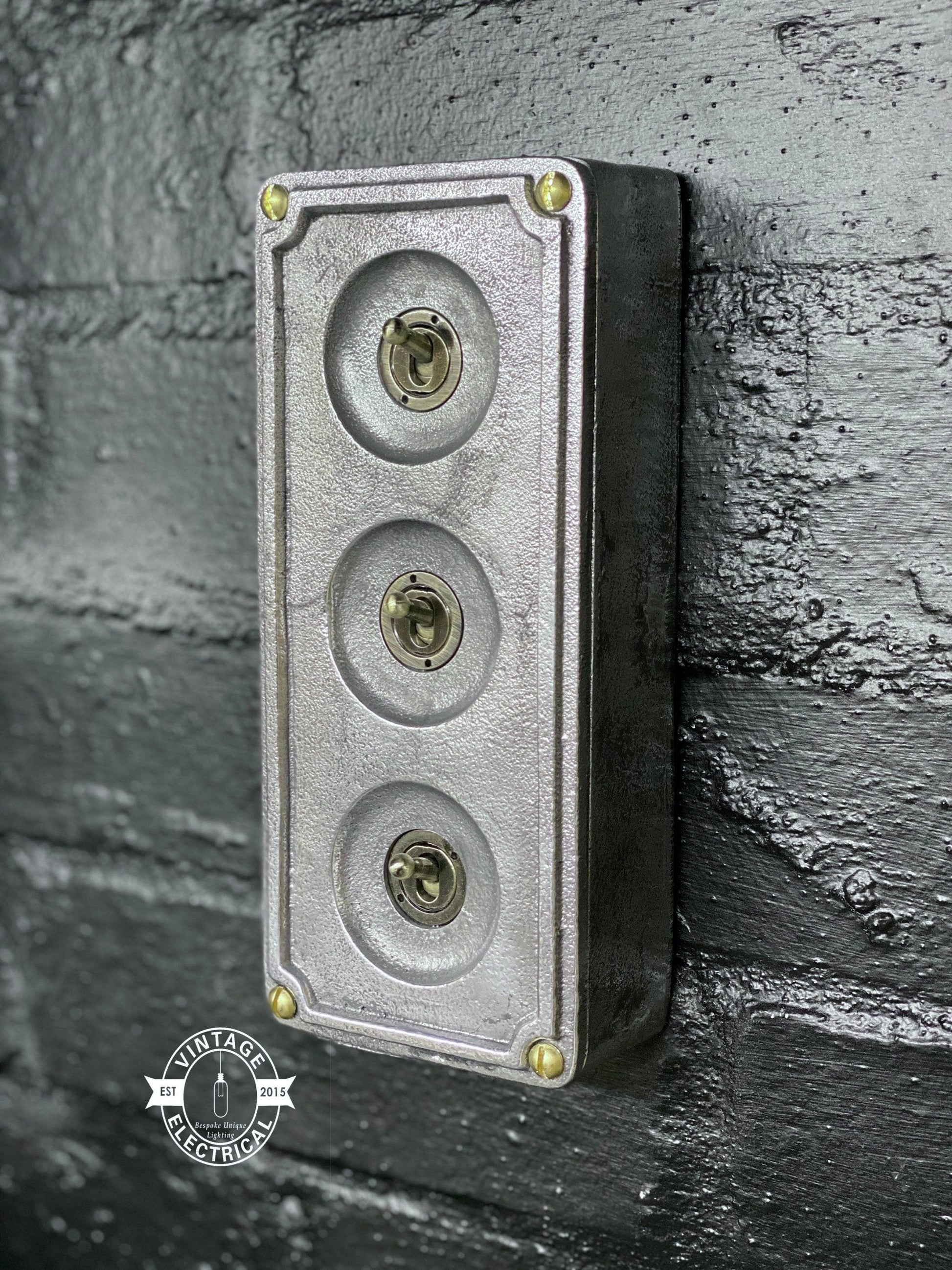 3 Gang 2 Way Cast Metal Surface Mount Light Switch Industrial Vintage