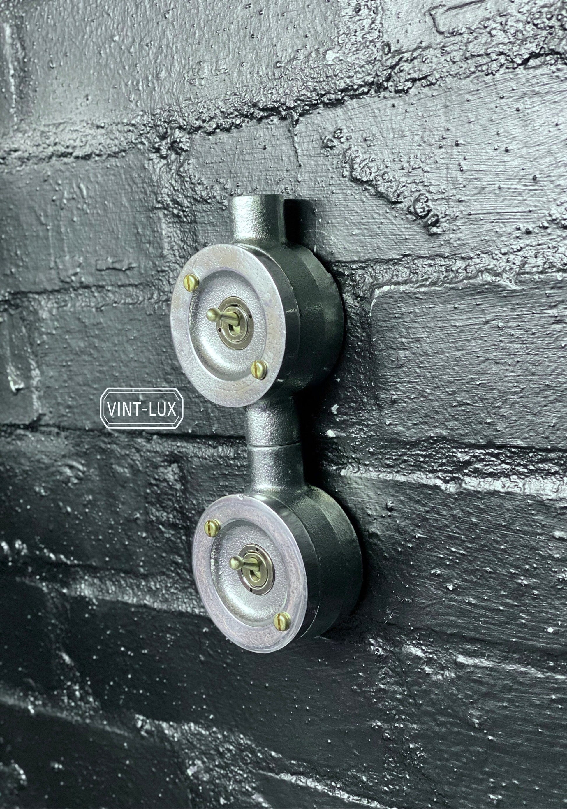 Double Gang 2 Way Industrial Vintage Cast Metal Light Switch