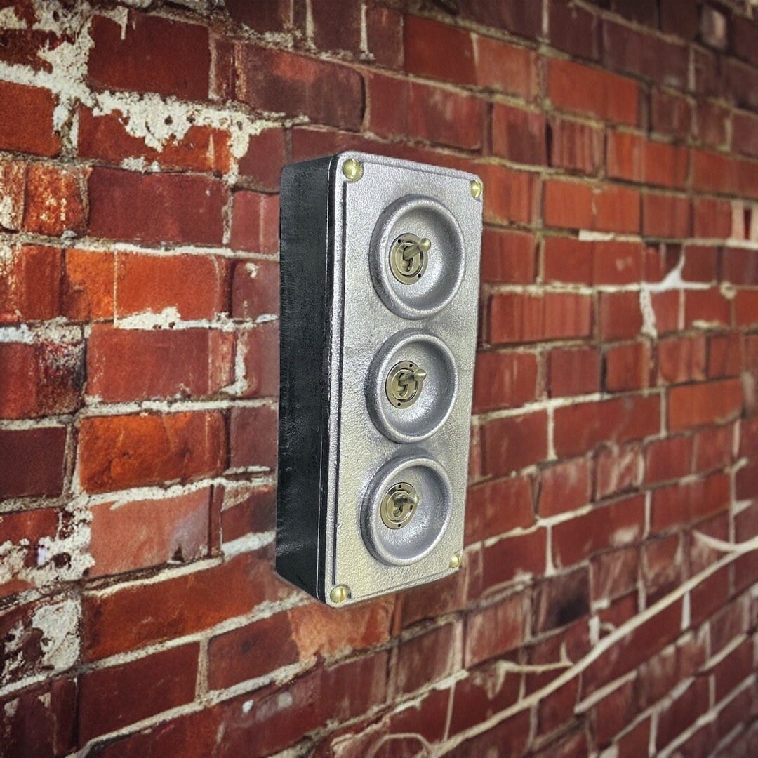3 Gang 2 Way Cast Metal Surface Mount Light Switch Vintage Industrial