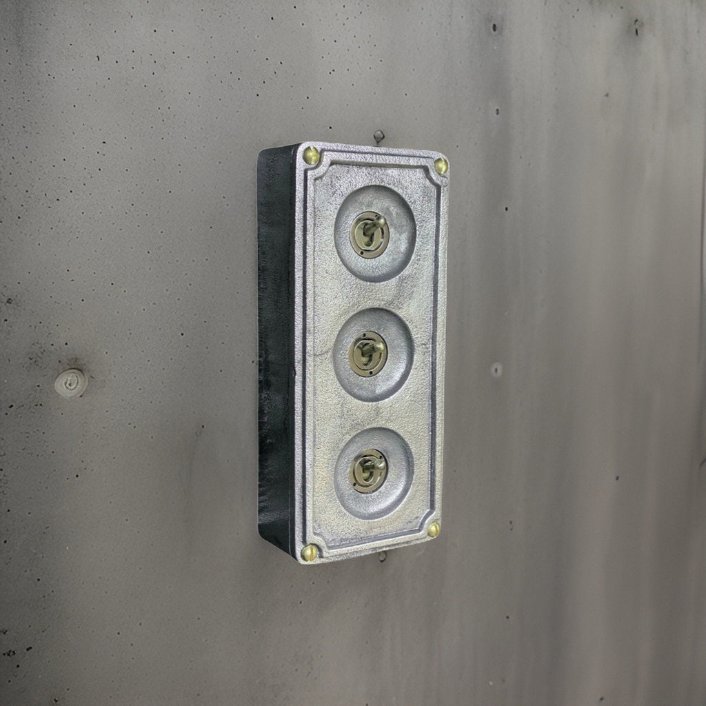 3 Gang 2 Way Cast Metal Surface Mount Light Switch Industrial Vintage