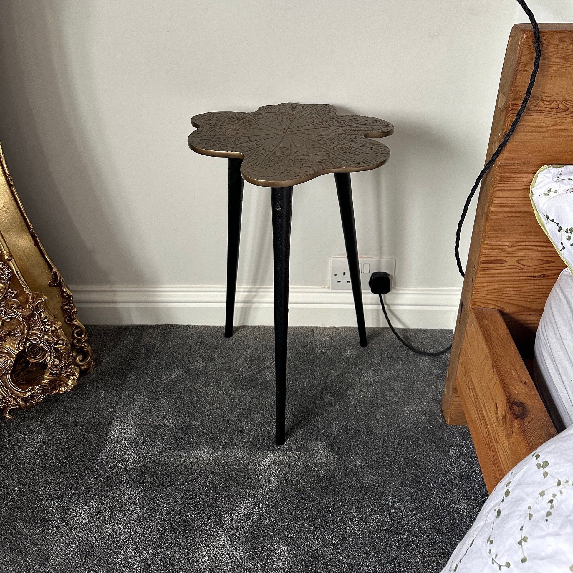 Bronze Brass Leaf Bedside Coffee Side Table