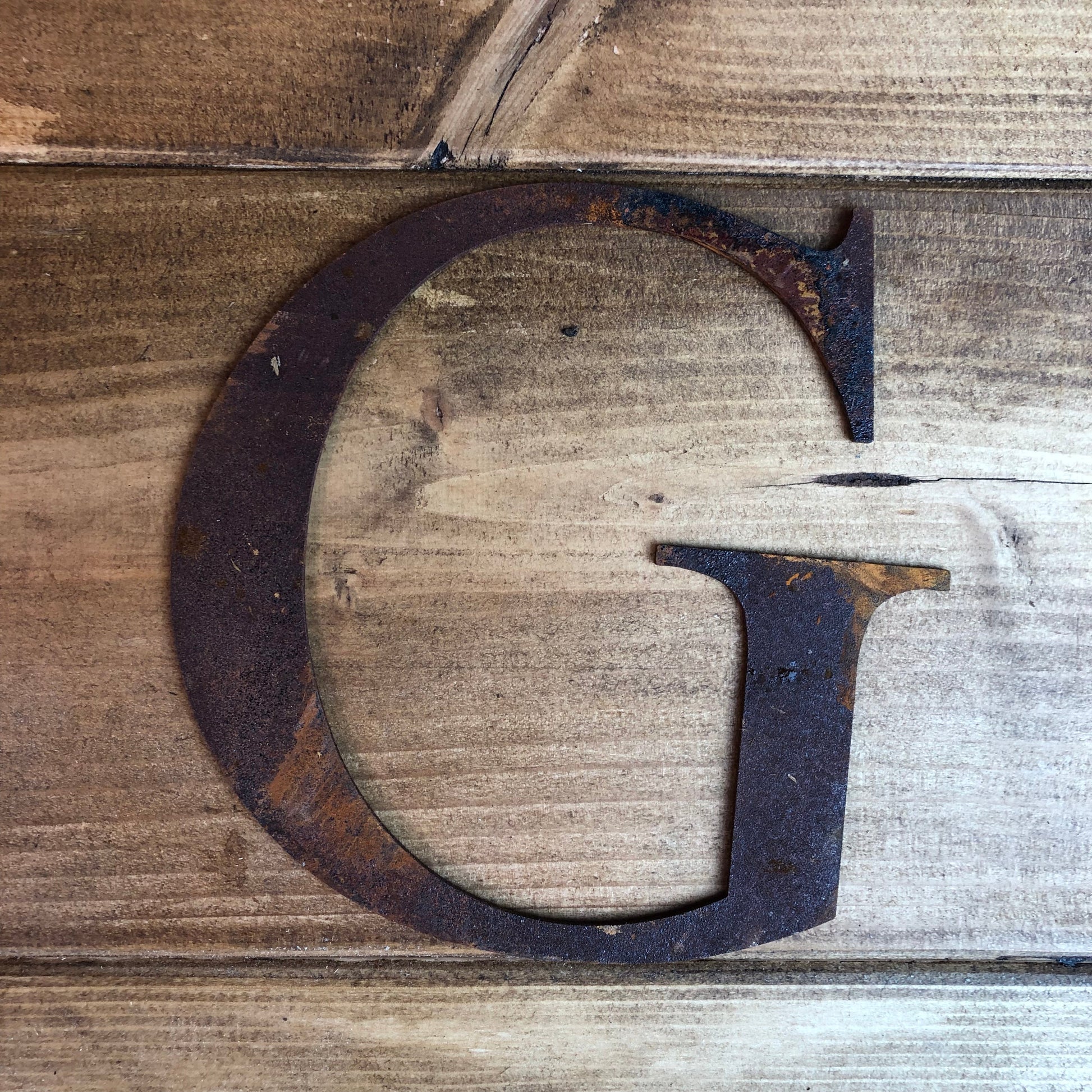 5 Inch Rusty Metal Alphabet Letters and Numbers A-Z 0-9