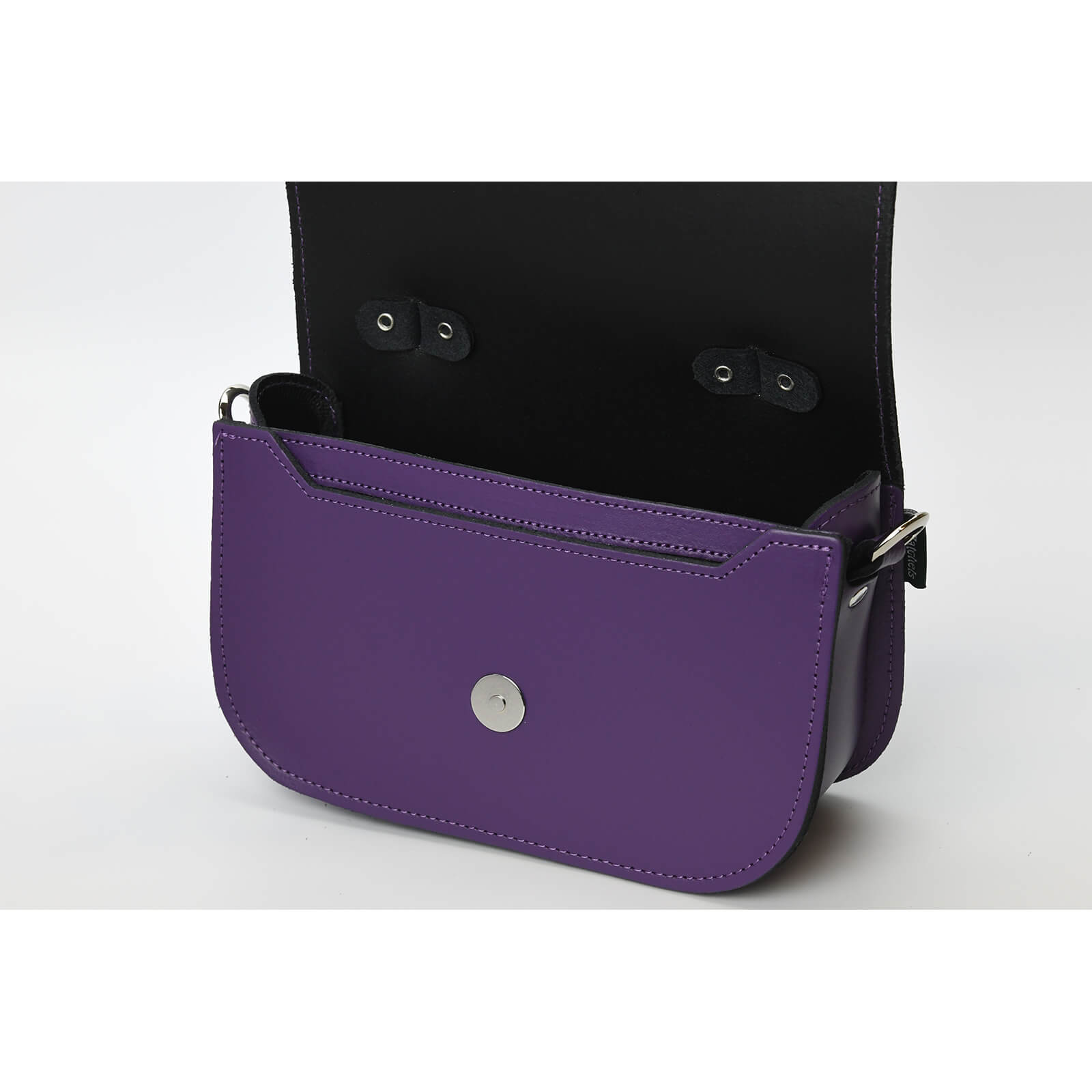 Aura Handmade Leather Bag in Purple