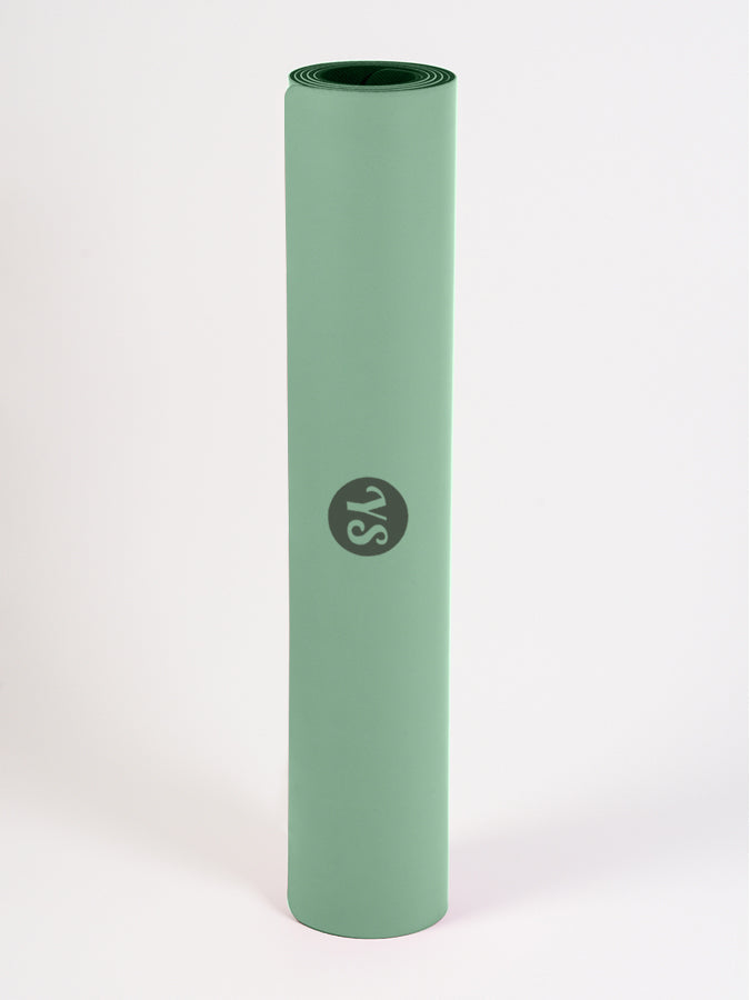 The Grip Yoga Mat 4mm Long and Wide