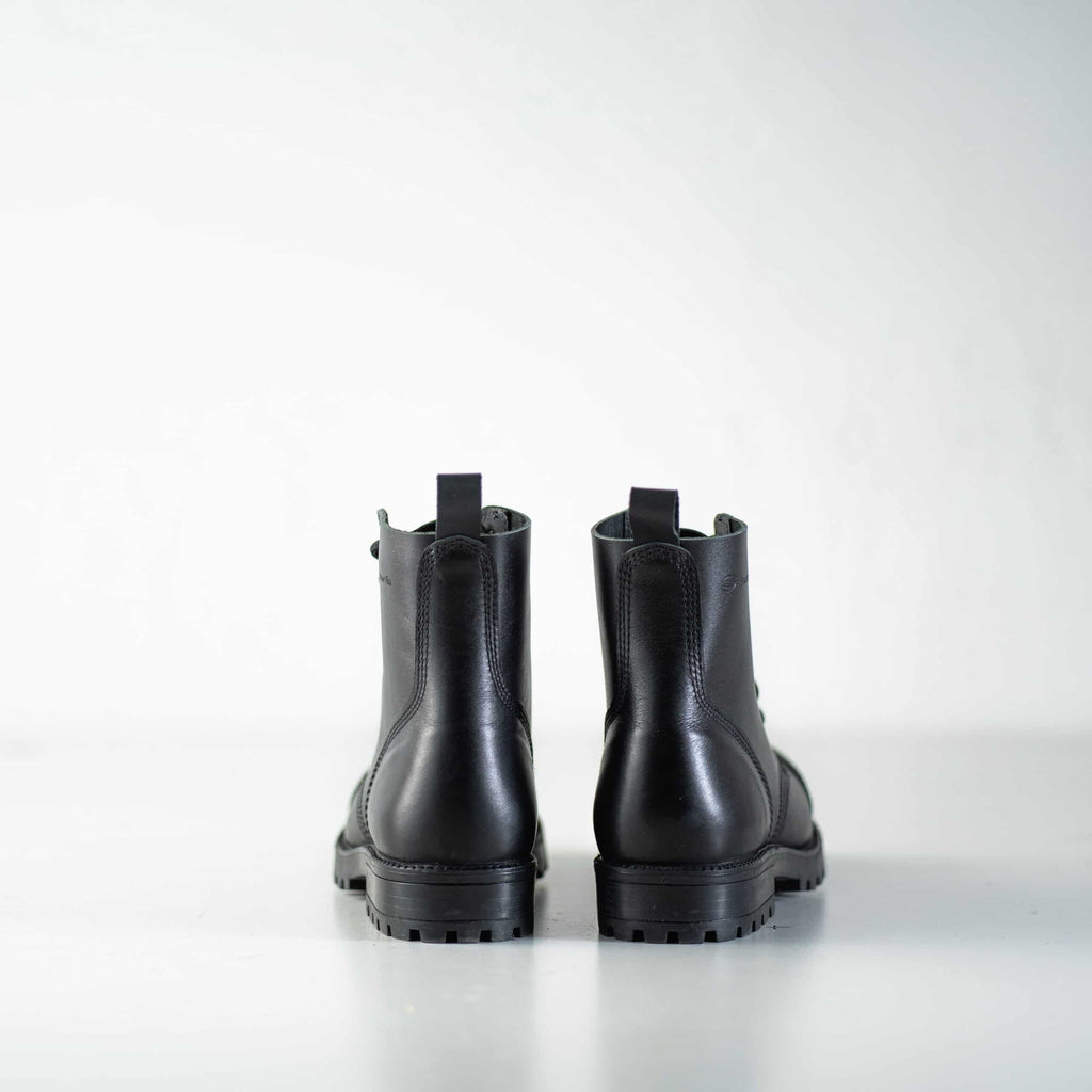 517 Aviator Boots – Unisex, Water-Repellent & Durable Leather by Samelin at www.brixbailey.com