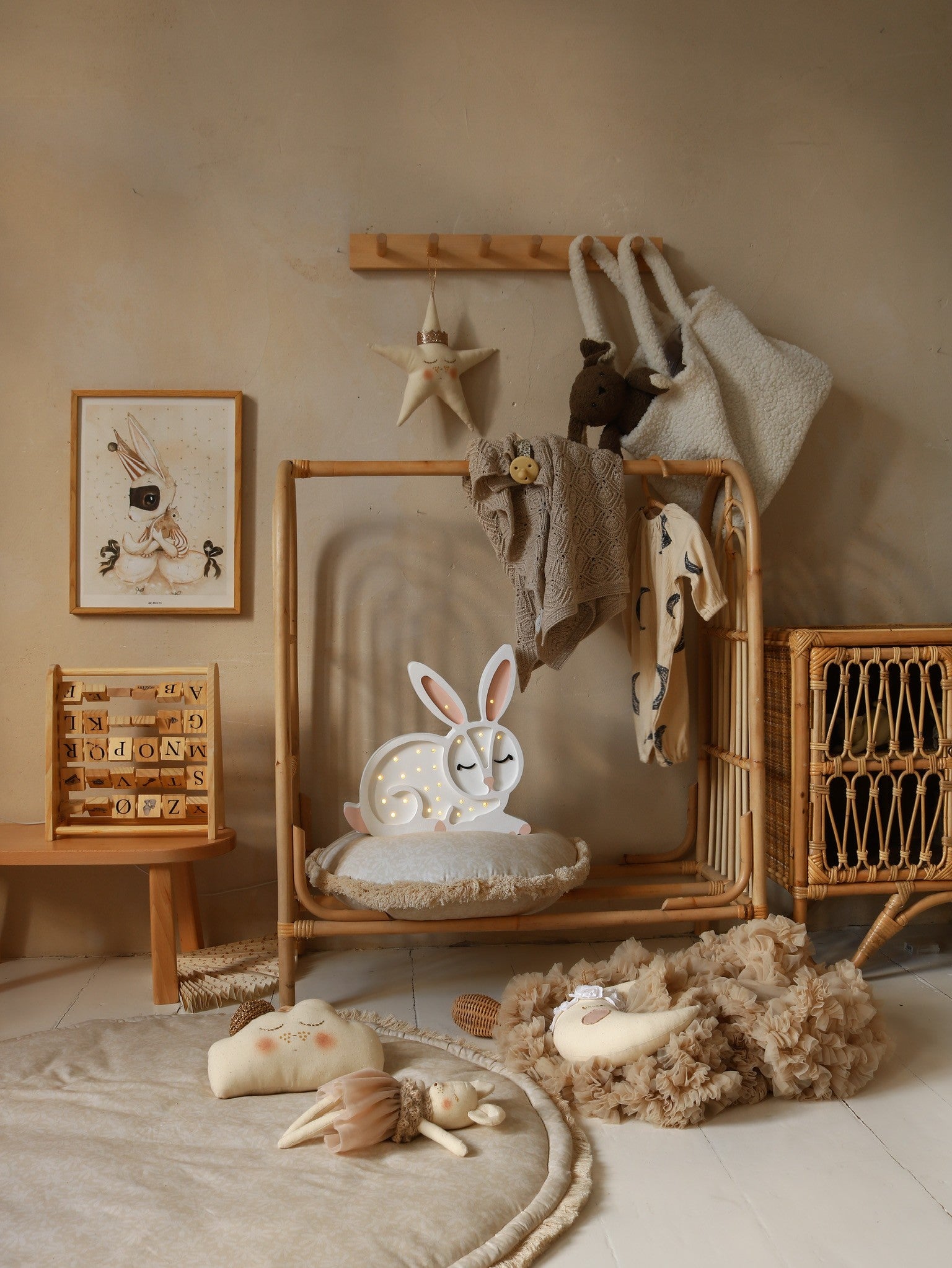 little lights cat lamp on a nightstand with remote control and cord for easy use