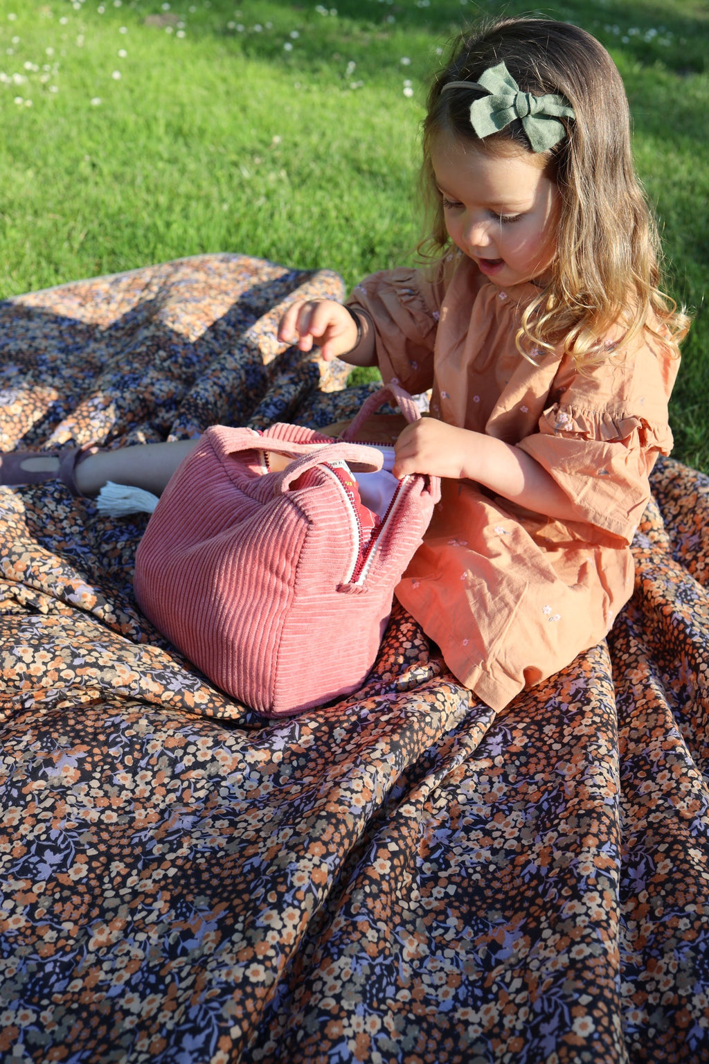 functional and practical coral cotton makeup bag set with waterproof lining