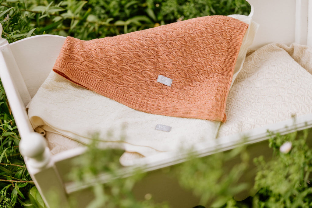Merino wool baby blanket HAPPINESS