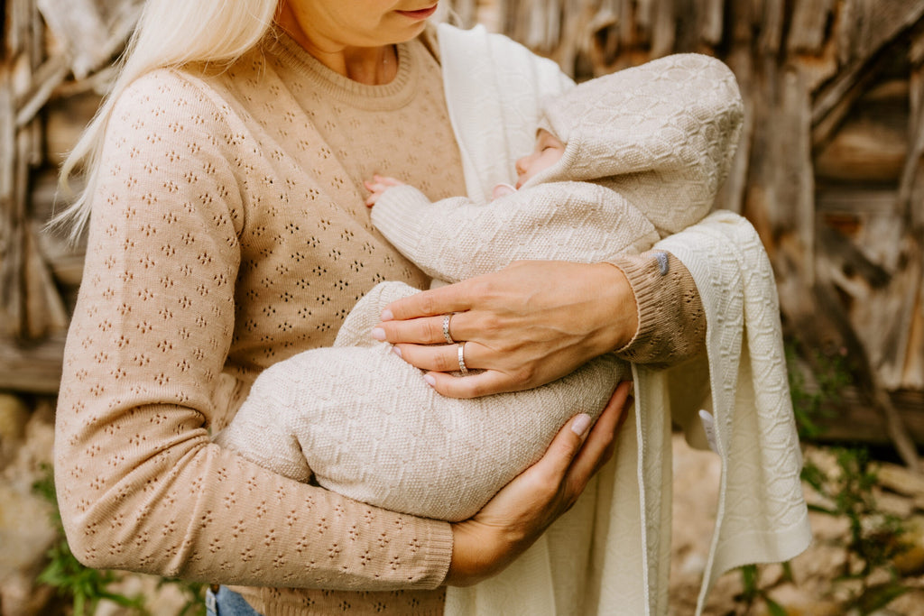 Merino wool baby blanket HAPPINESS
