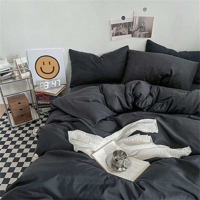 Noir Black Bedding Set