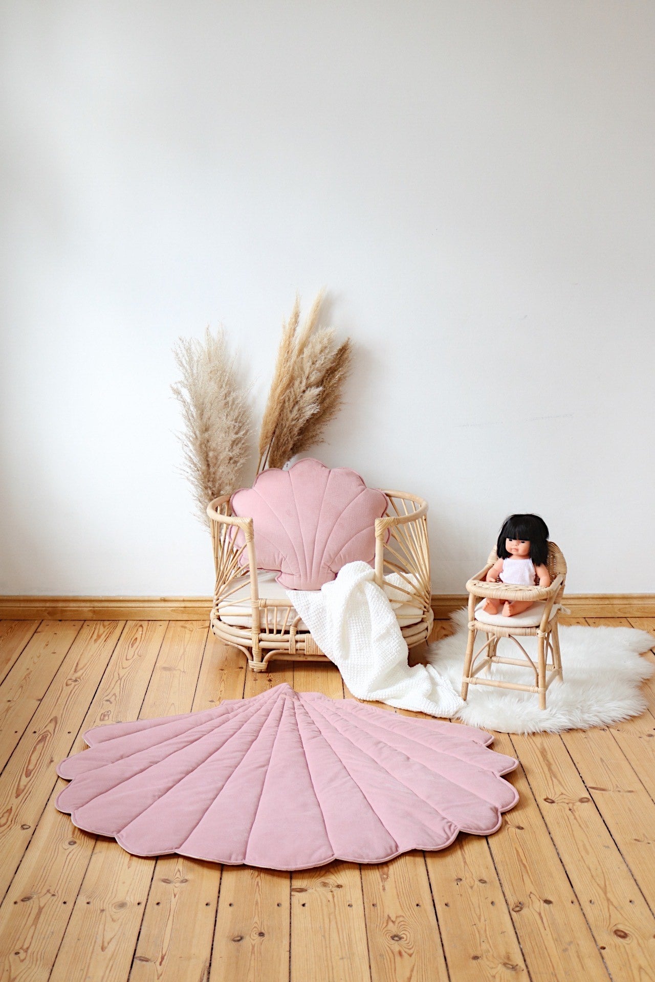 powder pink ginkgo leaf playmat on grass, soft cotton velvet texture, perfect for picnics or toddler play