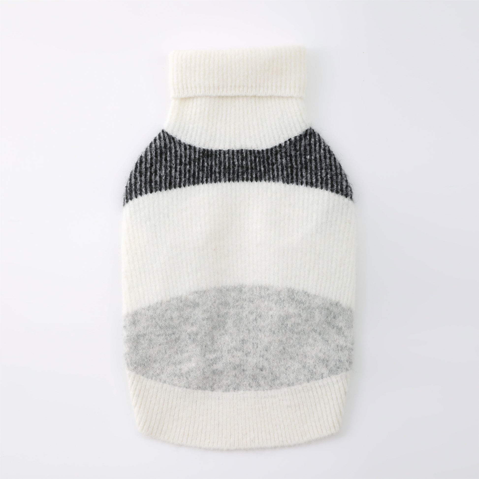 Contrast Stripe Turtleneck Jumper in Black and White