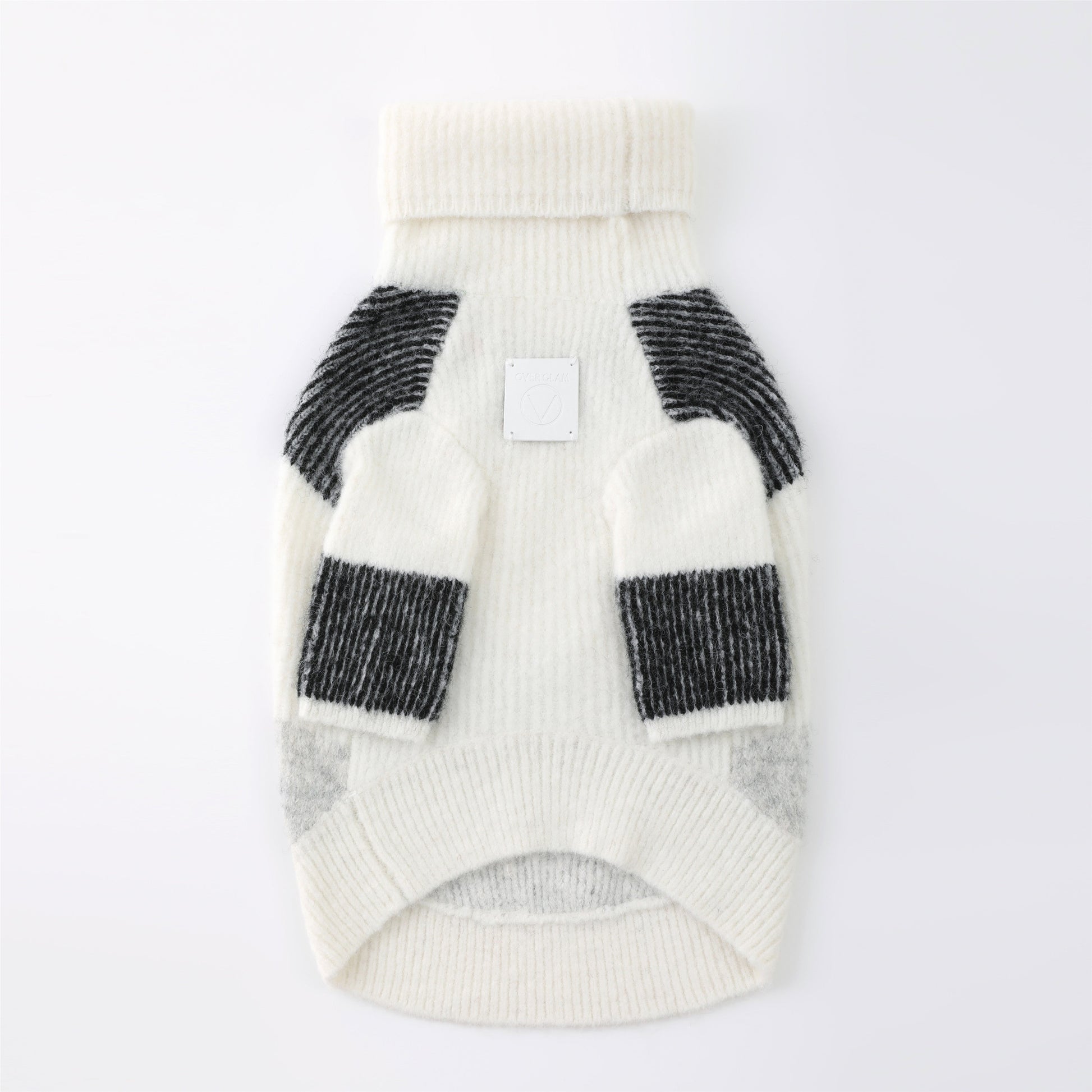 Contrast Stripe Turtleneck Jumper in Black and White