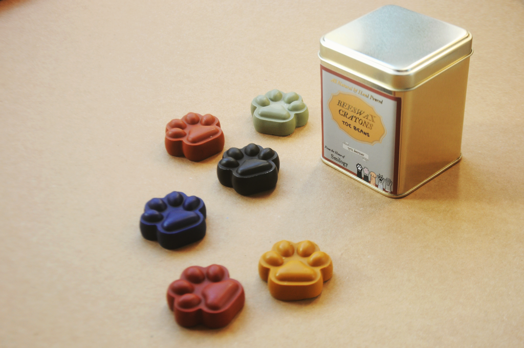 Toe Beans All Natural Beeswax Paw Print Crayons