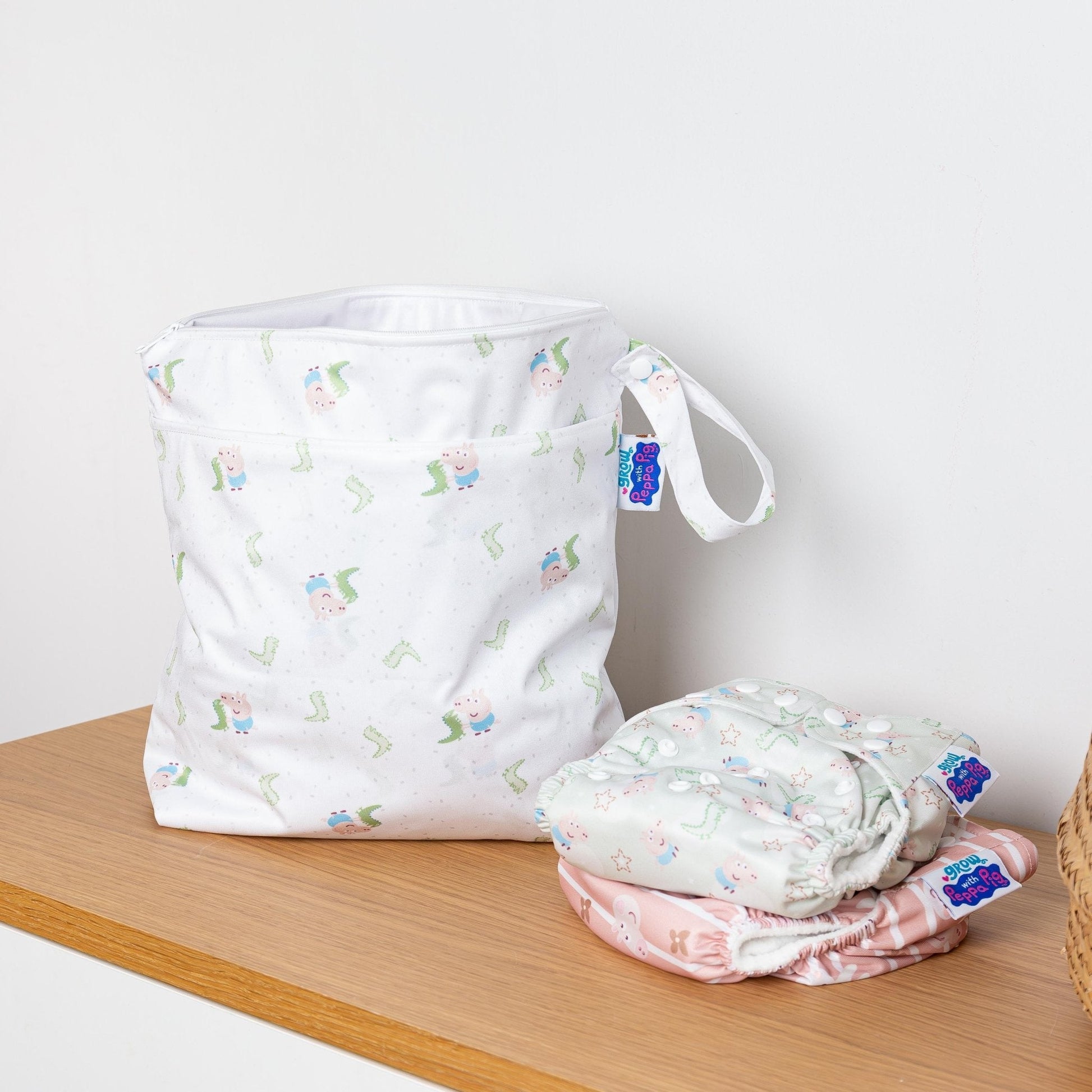 Peppa Pig Grab and Go Nappy Wet Bag in White