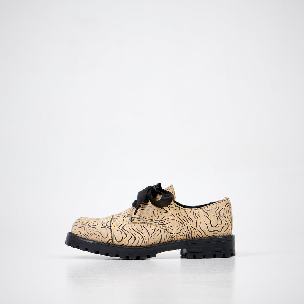 European Crafted Leather Shoes – Durable & Timeless Style by Samelin at www.brixbailey.com