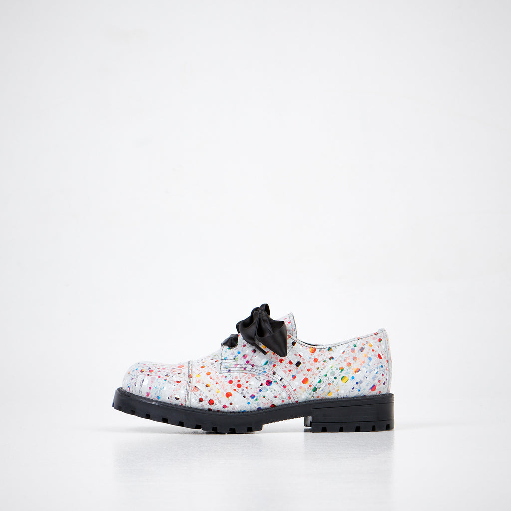 Premium Widgets Leather Shoes – Unisex, Durable & Elegant by Samelin at www.brixbailey.com