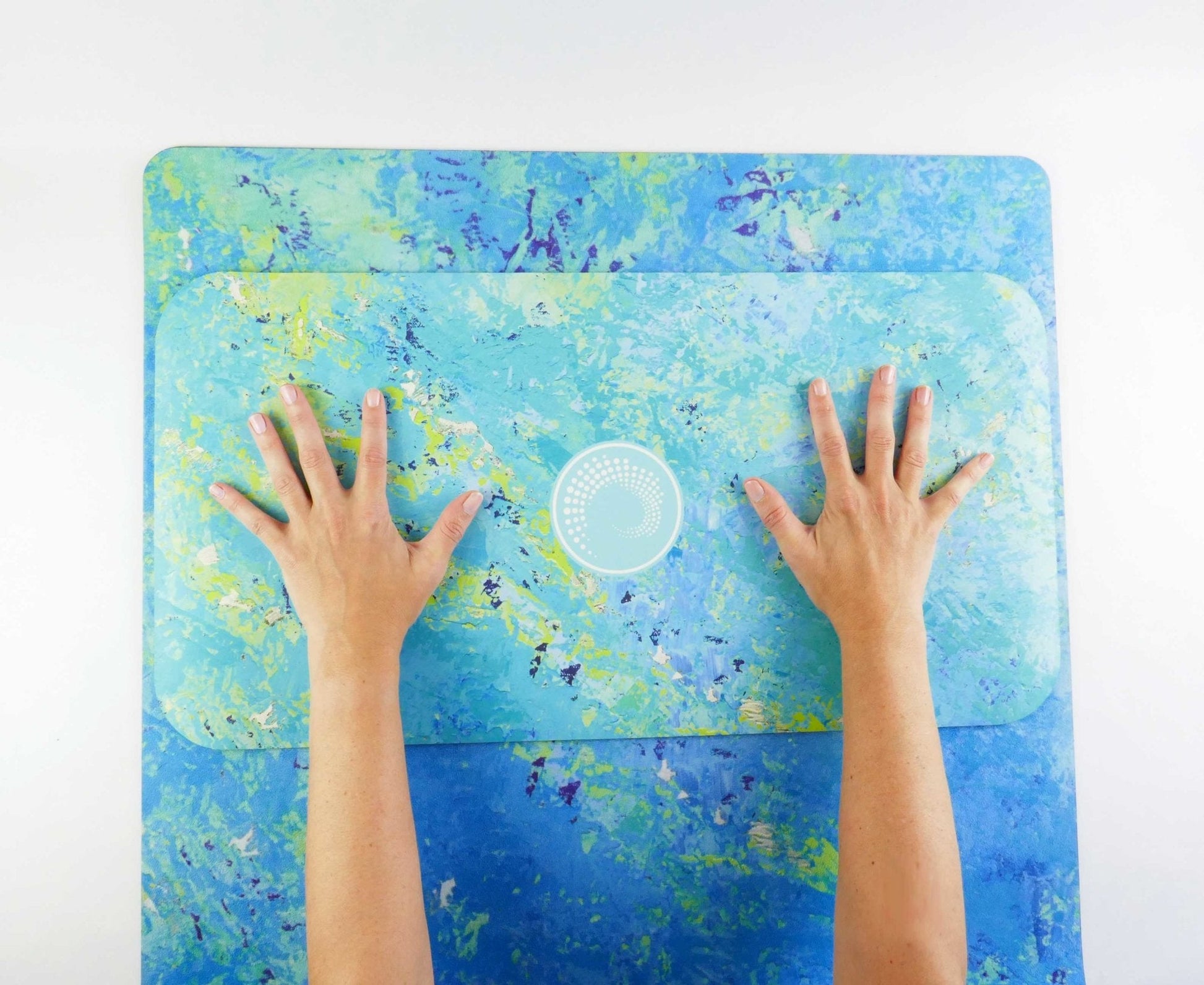 Thalassa Yoga Pad with Carry Strap