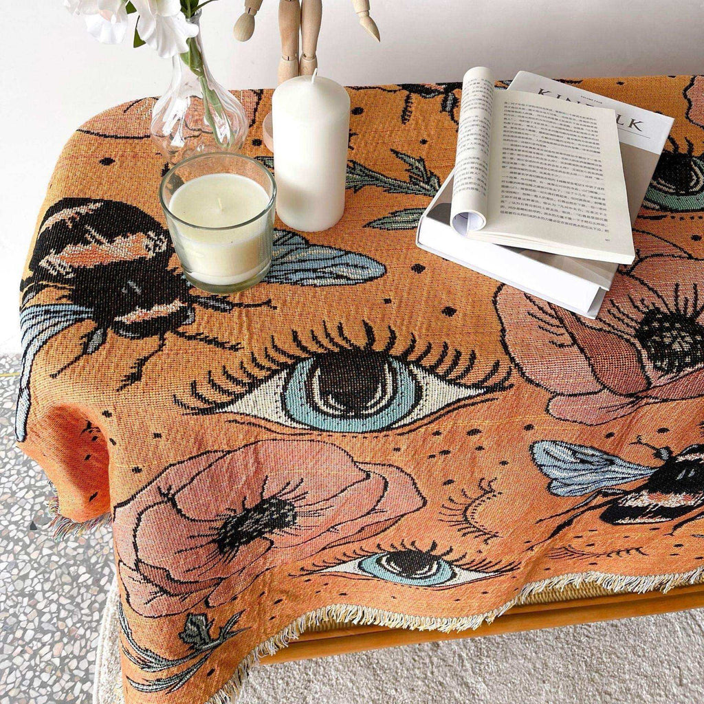 Bumble Bee Tapestry Throw