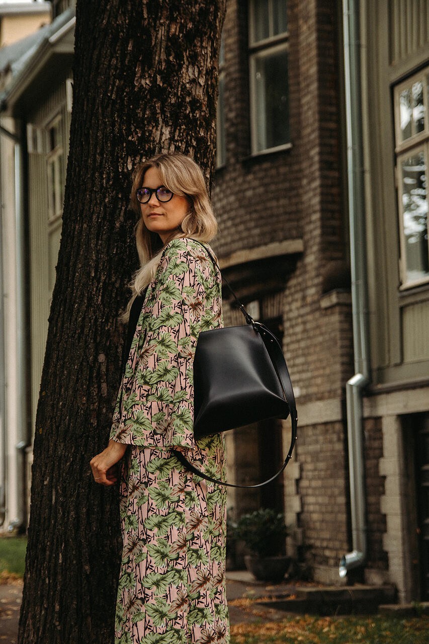 Handbag Escape Artist