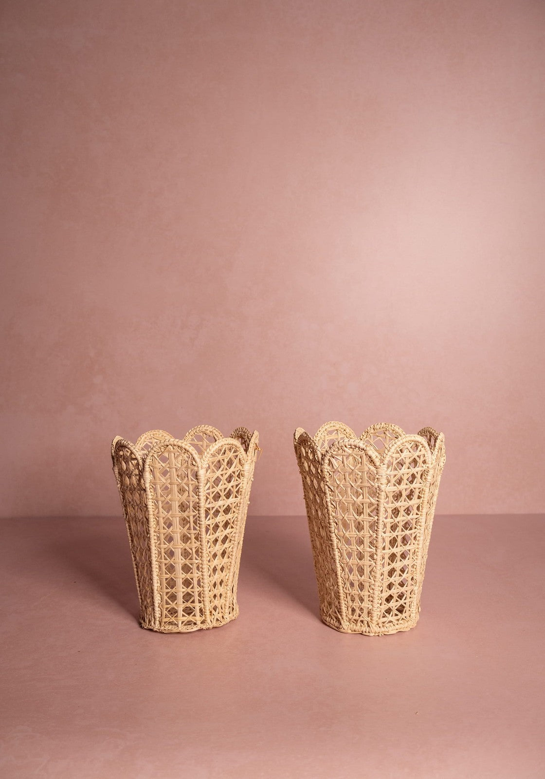 Atlántico Iraca Scallop Vase, Natural