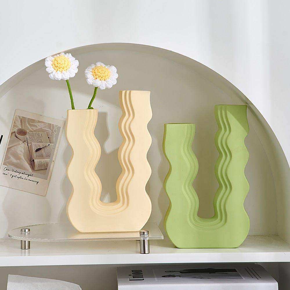 Wavy Wonder Vase
